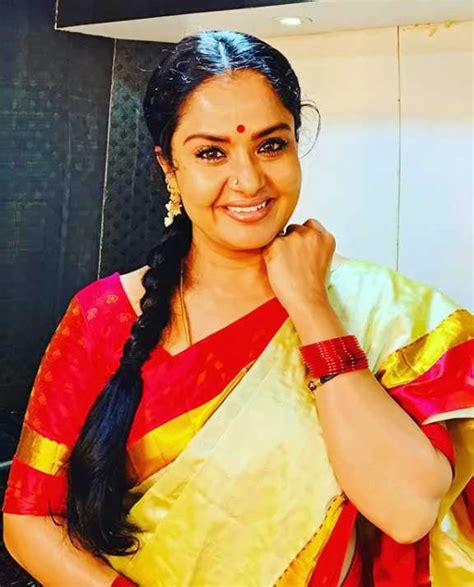 Pragathi Mahavadi wiki Biography DOB Height Serials。